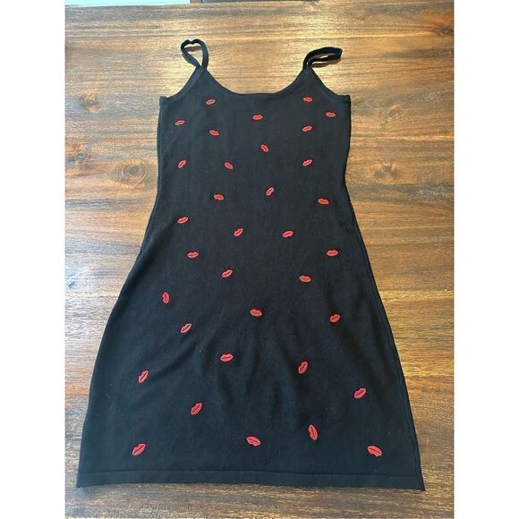 Adorable black mini dress - Picture 6 of 8